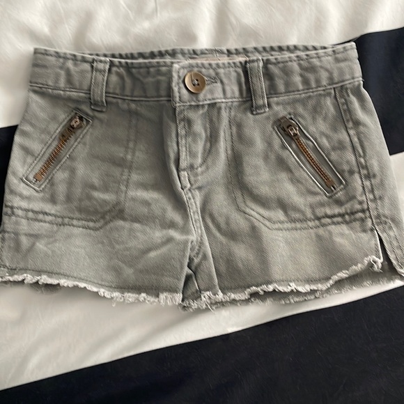 Peek shorts never worn